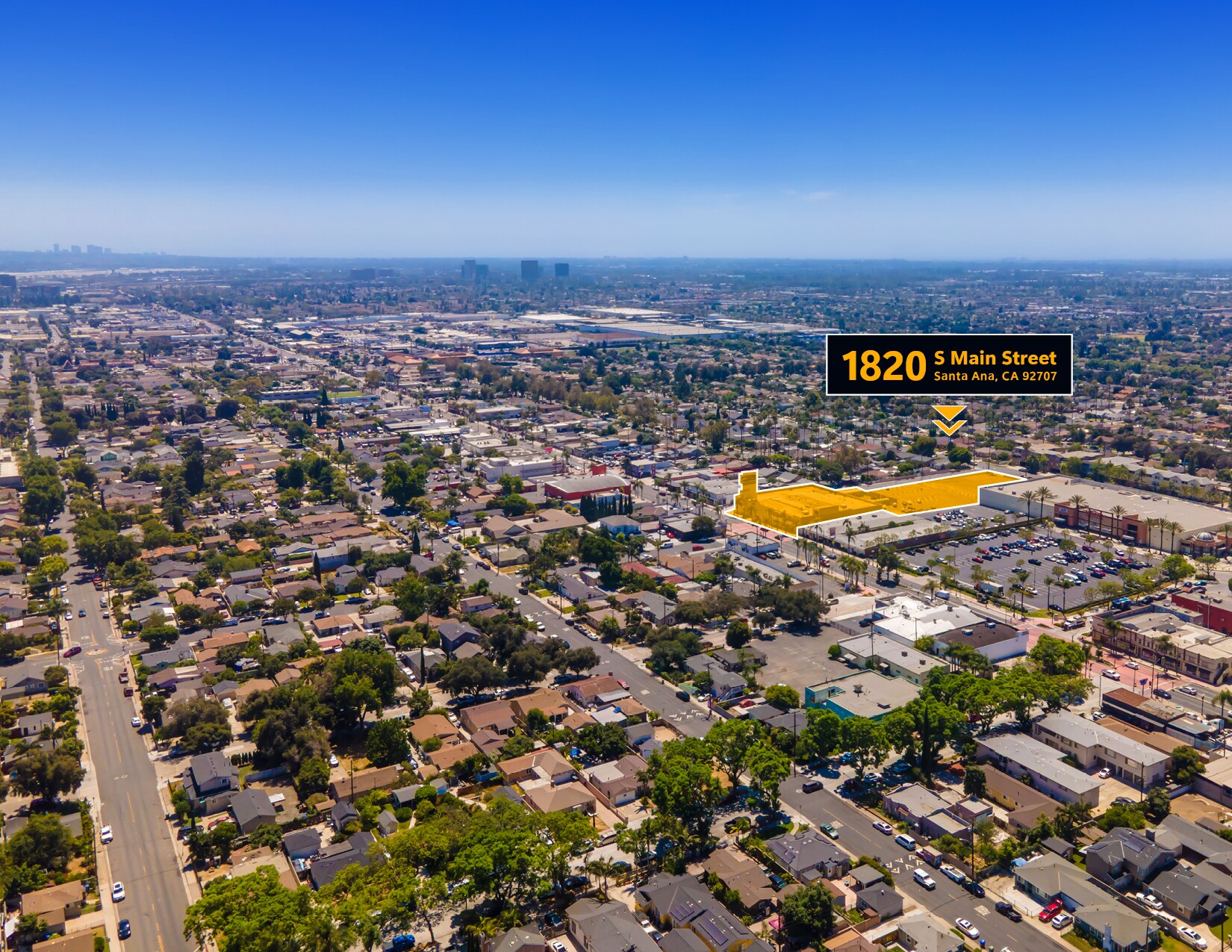 1820 Main st, Santa Ana, CA à vendre Photo principale– Image 1 sur 8