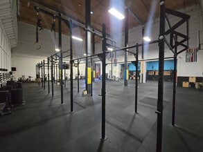 320 Hillcrest Rd, Hollister, CA à vendre Photo intérieure– Image 2 sur 5