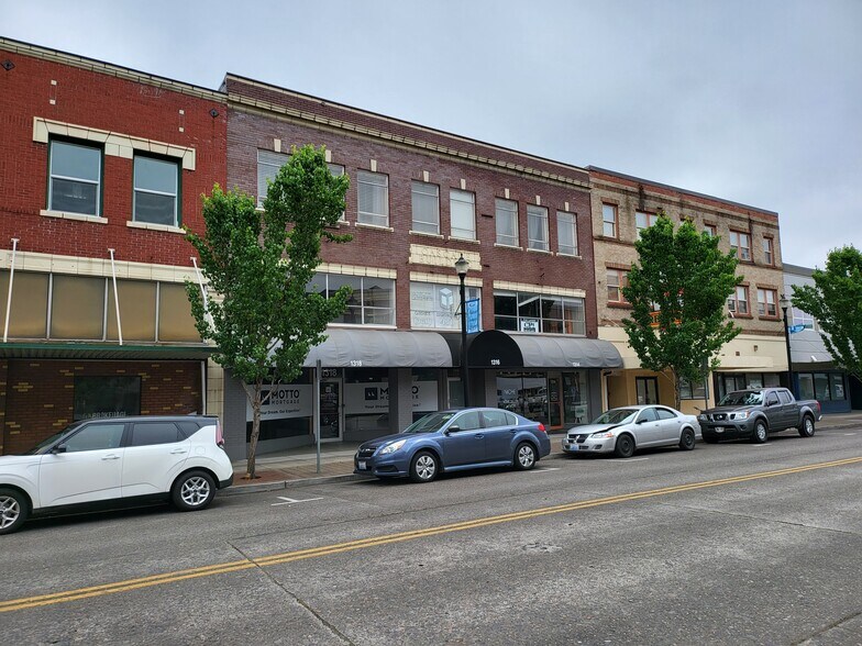 1316 Commerce Ave, Longview, WA à louer - Photo de l’immeuble – Image 3 sur 6