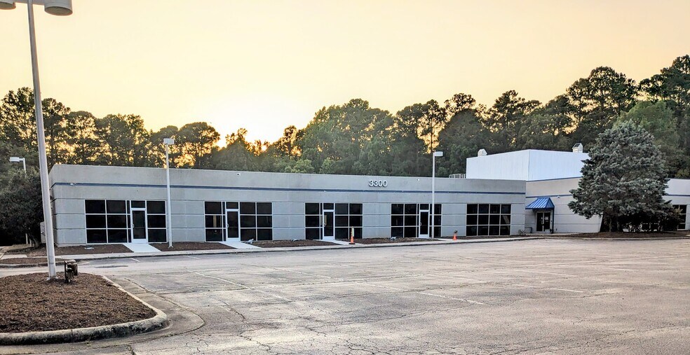 3300 Gateway Centre Blvd, Morrisville, NC à louer - Photo de l’immeuble – Image 3 sur 9
