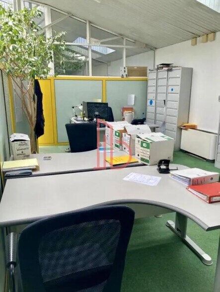 Bureau dans Bordeaux à louer - Photo de l’immeuble – Image 2 sur 4