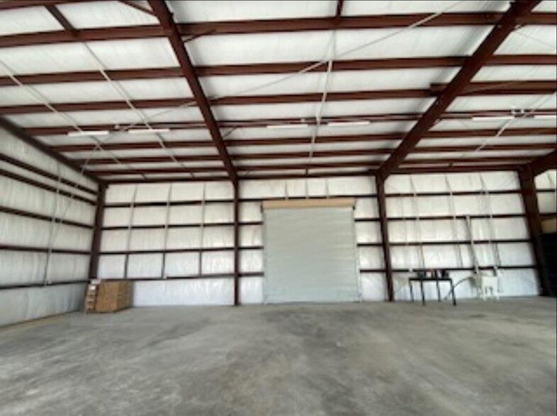 5901 County Road 675B, Rosharon, TX à louer - Photo intérieure – Image 3 sur 29