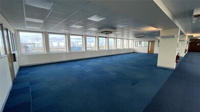 Warrior Sq, Southend On Sea à louer Photo de l’immeuble– Image 1 sur 16