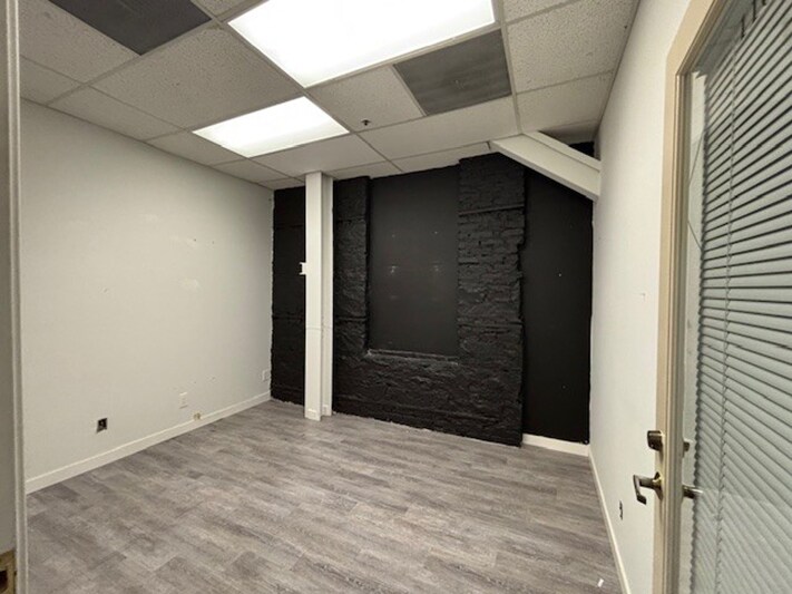 1040 Main St, Napa, CA à louer - Photo intérieure – Image 3 sur 15