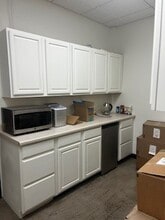 17 Hammond, Irvine, CA à louer Photo intérieure– Image 2 sur 3