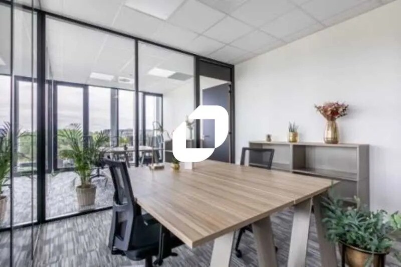 6 Rue Blaise Pascal, Élancourt à louer - Photo de l’immeuble – Image 3 sur 11