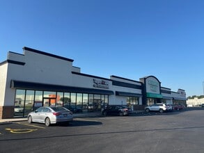 511 Windward Dr, Newton, KS à louer Photo intérieure– Image 1 sur 21