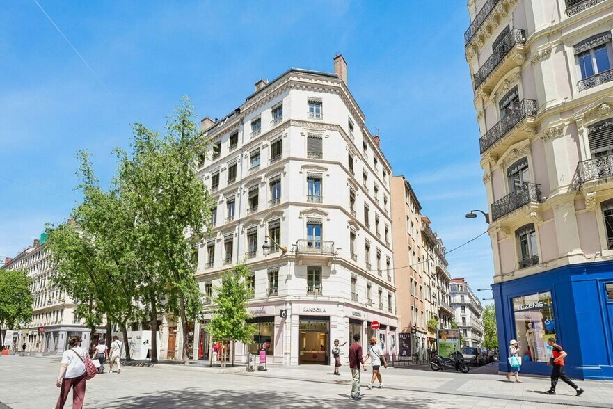 45 Rue De La République, Lyon à louer - Photo de l’immeuble – Image 1 sur 28