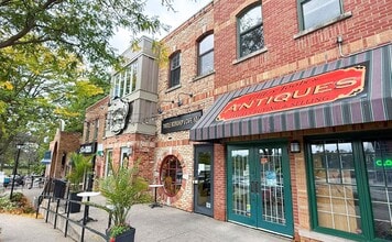 50-52 Lakeport Rd, St Catharines, ON à louer Photo de l’immeuble– Image 2 sur 6
