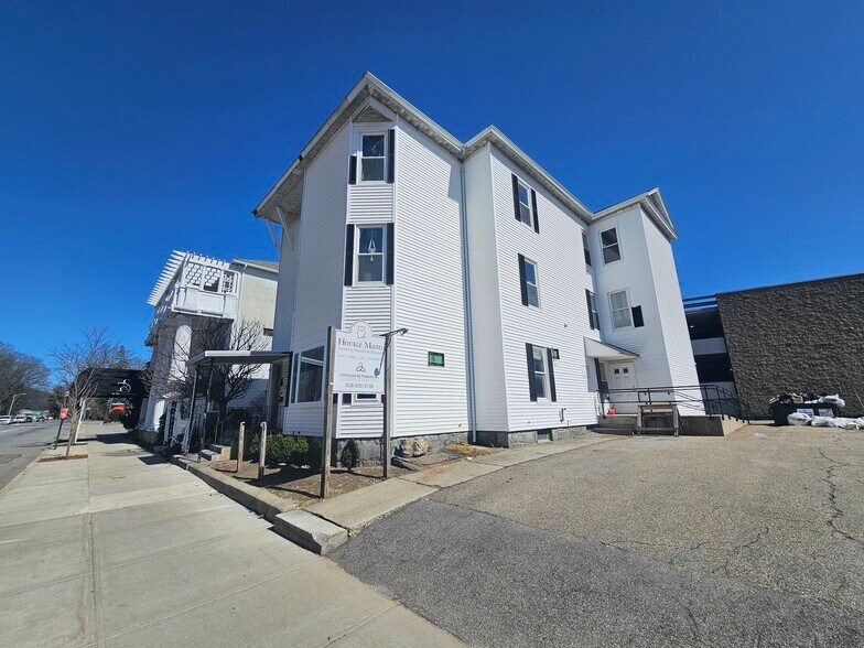 237 Park Ave, Worcester, MA à louer - Photo de l’immeuble – Image 3 sur 27