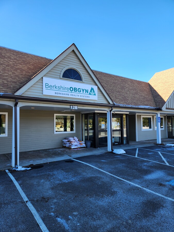 55 Pittsfield Rd, Lenox, MA 01240 - Lot B,C,& D - - Photo intérieure - Image 1 of 1