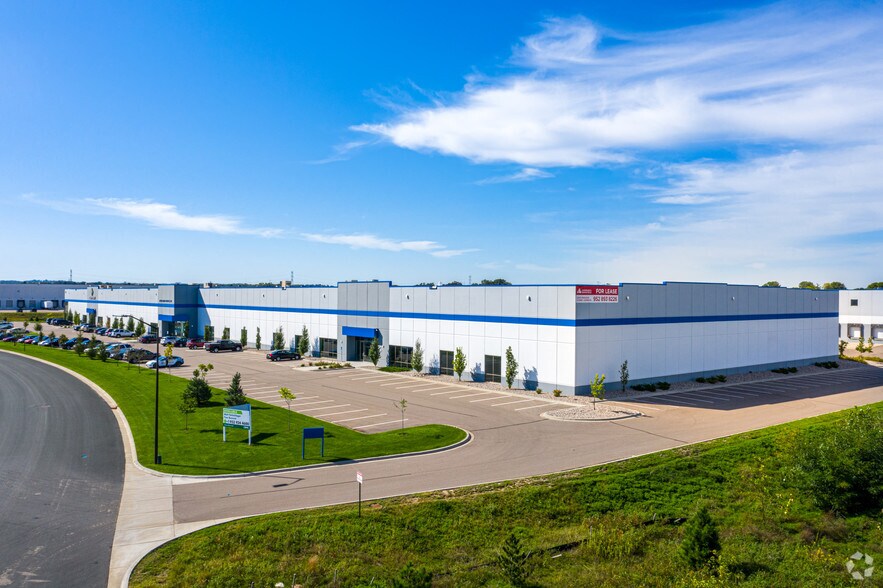 750 Innovation Blvd, Shakopee, MN à louer - Photo de l’immeuble – Image 1 sur 6