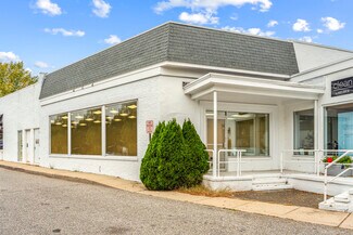 Plus de détails pour 53 The Circle, East Hampton, NY - Local commercial à vendre