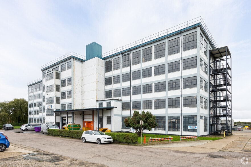 Princess Margaret Rd, Tilbury à louer - Photo principale – Image 1 sur 3