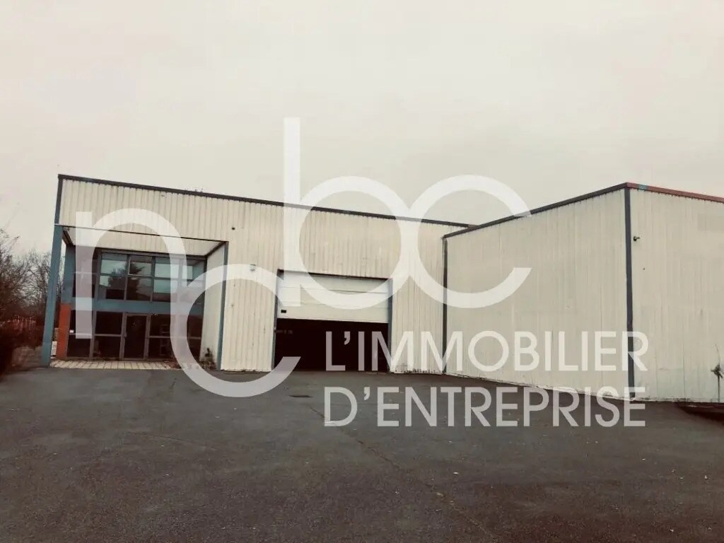 Local d'activités dans Civrieux-d'Azergues à vendre Photo de l’immeuble– Image 1 sur 10