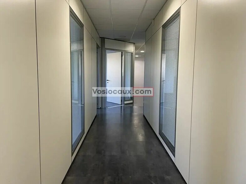 Bureau dans Valbonne à louer - Photo intérieure – Image 3 sur 9