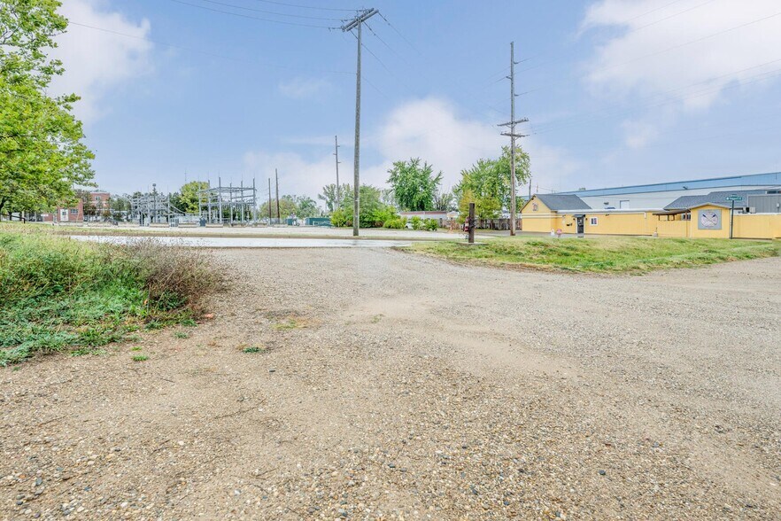 600 Fishermans Rd, Saint Joseph, MI à vendre - Photo de l’immeuble – Image 2 sur 63