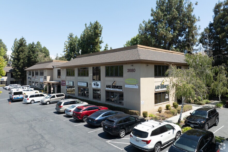 2670 S White Rd, San Jose, CA à louer - Photo principale – Image 1 sur 3