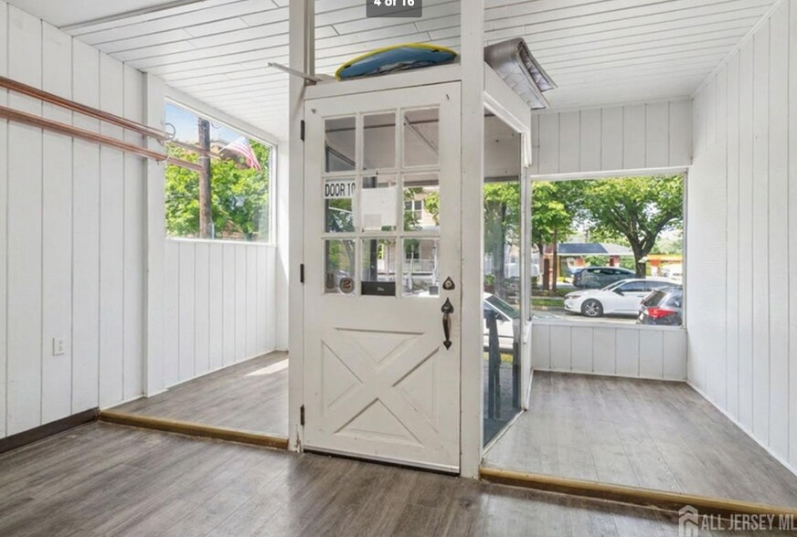 46 N Main St, Milltown, NJ à louer - Photo intérieure – Image 2 sur 10