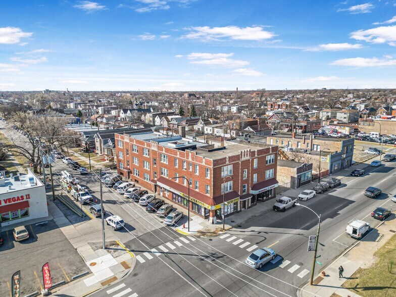5705 W Roosevelt Rd, Cicero, IL à vendre - Photo de l’immeuble – Image 3 sur 26
