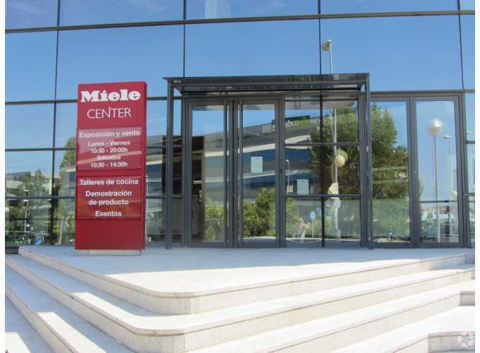 Avenida de Bruselas, 31, Alcobendas, Madrid à louer - Photo de l’immeuble – Image 2 sur 4