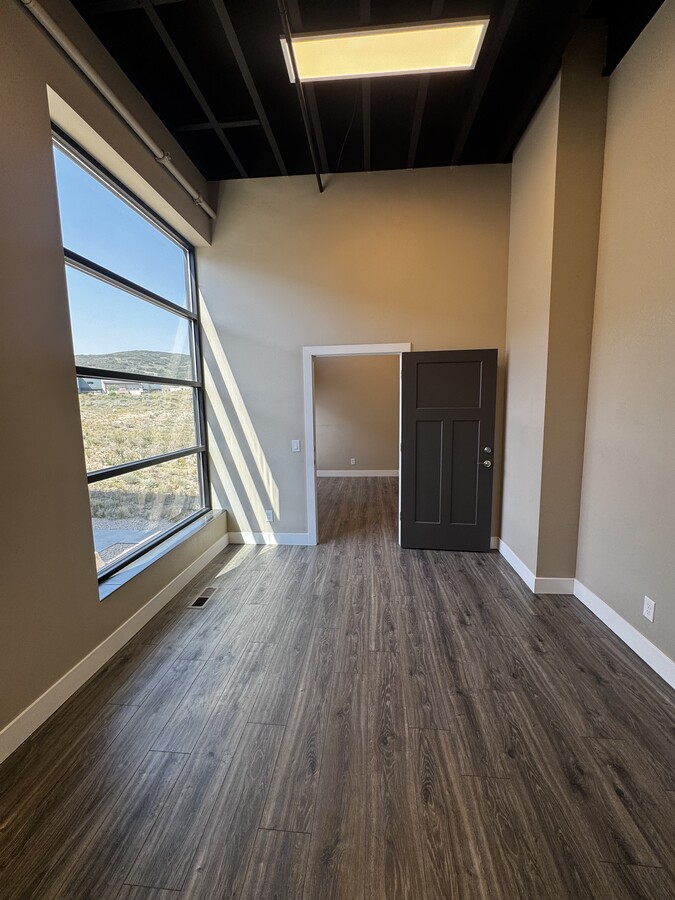 4554 Forestdale Dr, Park City, UT 84098 - Lot 32 - - Photo intérieure - Image 1 of 14