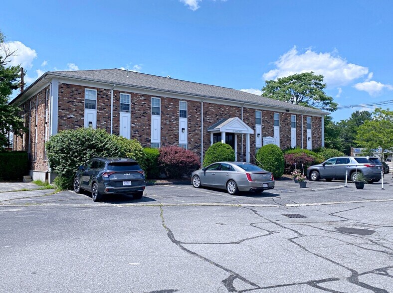 25 Lowell St, Wilmington, MA à vendre - Photo de l’immeuble – Image 2 sur 31