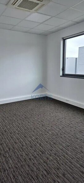 Bureau dans Meyzieu à louer - Photo intérieure – Image 2 sur 7