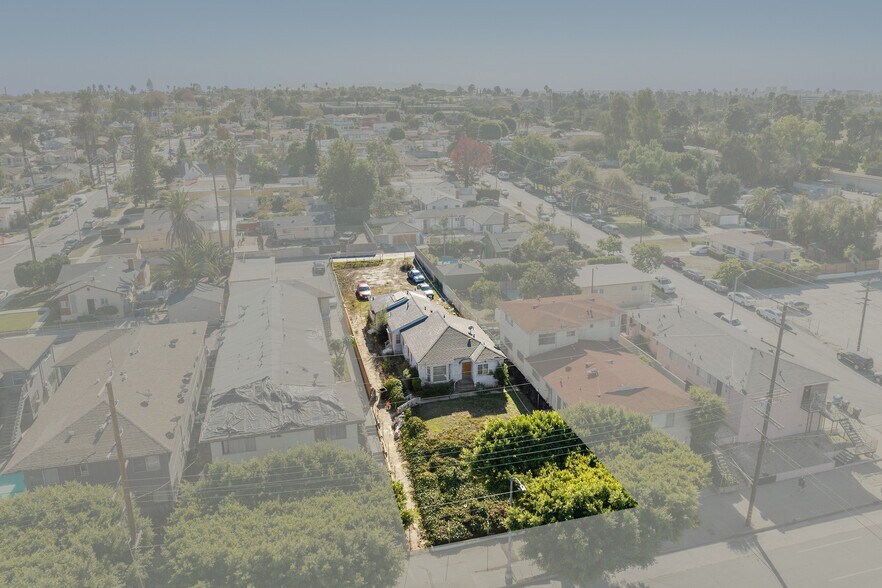 3520 W Florence Ave, Los Angeles, CA à vendre - Aérien – Image 2 sur 12