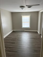 406 Mill St, Occoquan, VA à louer Photo intérieure– Image 1 sur 2