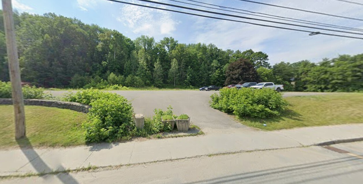 342 Portland St, Saint Johnsbury, VT à vendre Photo de l’immeuble– Image 1 sur 4