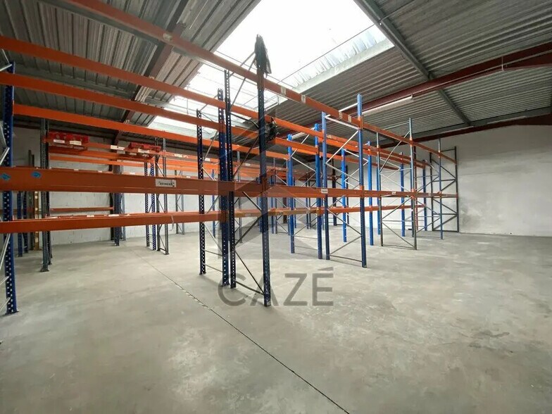 Local d’activités dans Mérignac à louer - Photo de l’immeuble – Image 1 sur 5