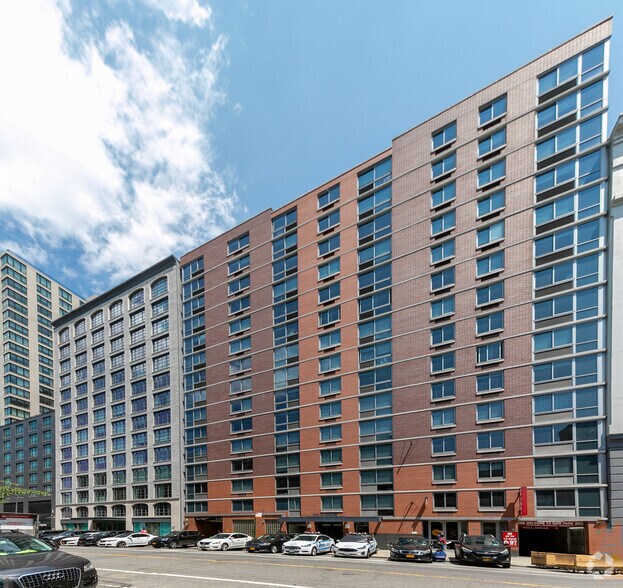 230 Livingston St, Brooklyn, NY à louer - Photo de l’immeuble – Image 3 sur 37