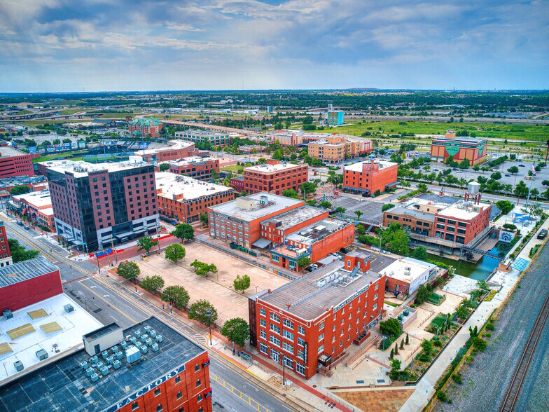 15 E California Ave, Oklahoma City, OK à vendre - Aérien – Image 3 sur 23