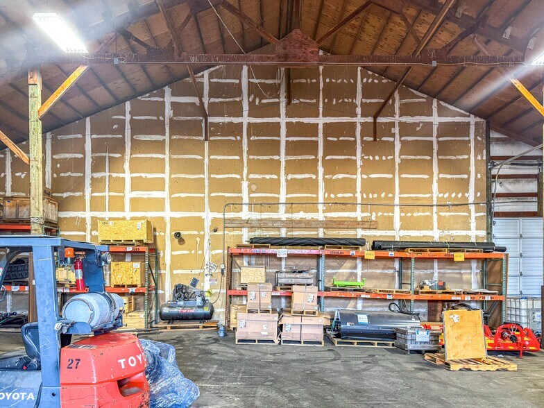 185 W Main St, Hillsboro, OR à louer - Photo intérieure – Image 3 sur 12