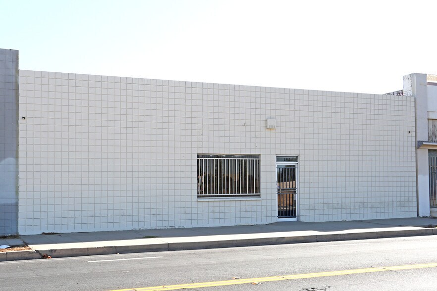 1952 H St, Fresno, CA à louer - Photo de l’immeuble – Image 2 sur 22
