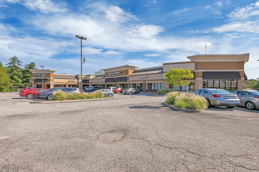 4450-4460 S Lindbergh Blvd, Saint Louis, MO à louer - Photo de l’immeuble – Image 1 sur 4
