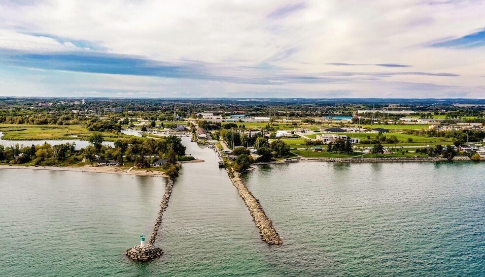 0 E Beach Rd, Bowmanville, ON à vendre - Aérien – Image 1 sur 4