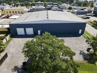 Plus de détails pour 530 N Beach St, Daytona Beach, FL - Industriel/Logistique à vendre