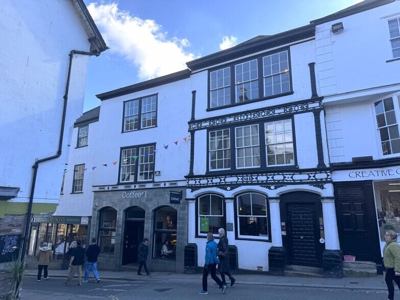 14-16 High St, Totnes à louer - Photo principale – Image 1 sur 1