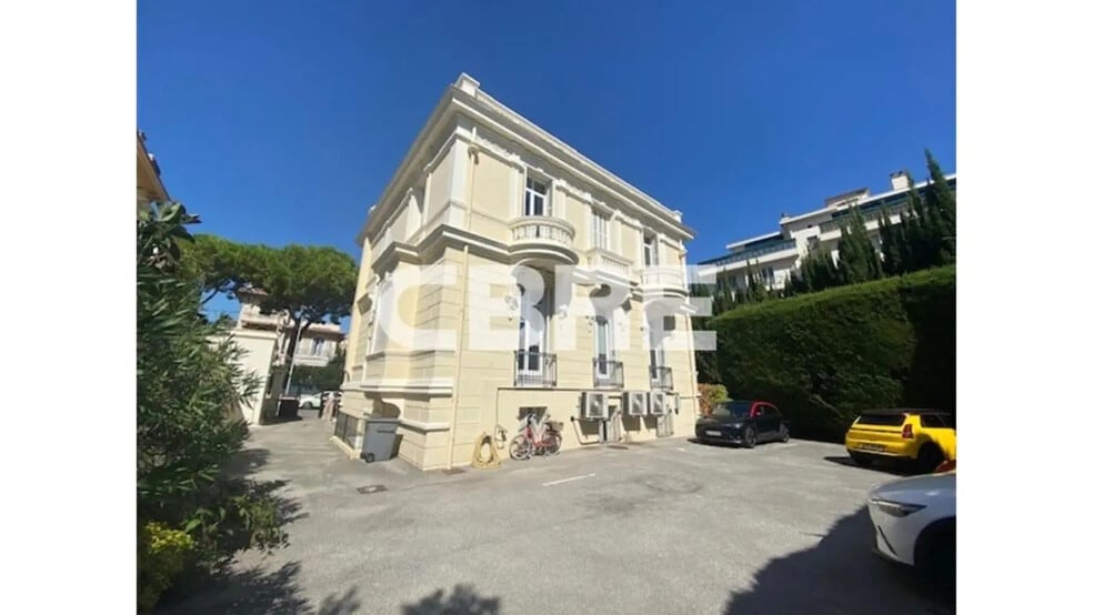 Bureau dans Nice à louer - Photo de l’immeuble – Image 1 sur 22