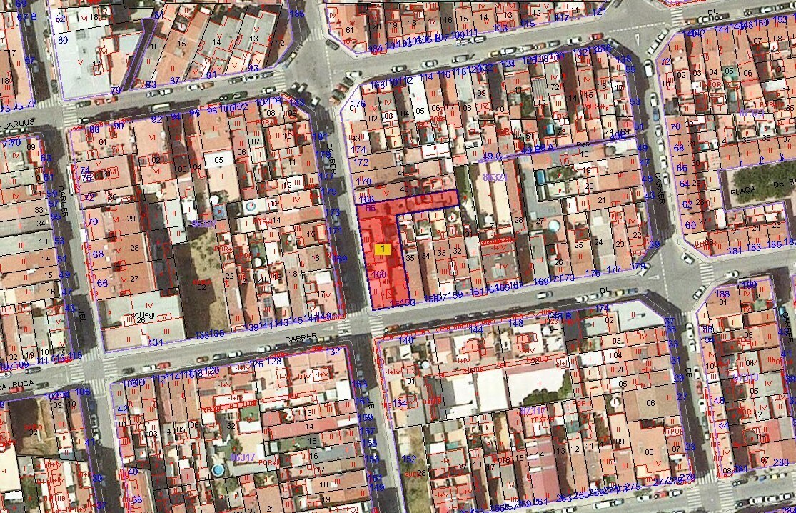 Immeuble residentiel dans Terrassa, Barcelona à vendre Photo principale– Image 1 sur 2