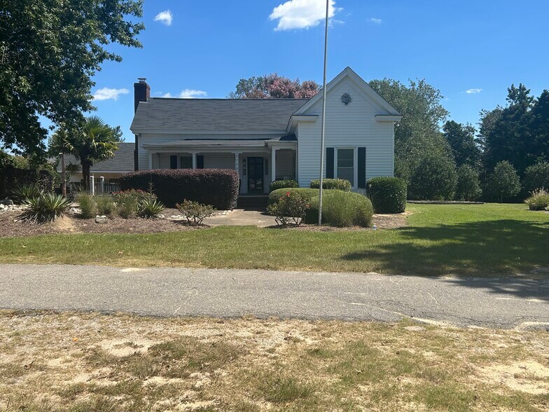 3725 Benson Rd, Garner, NC à vendre - Photo de l’immeuble – Image 3 sur 10