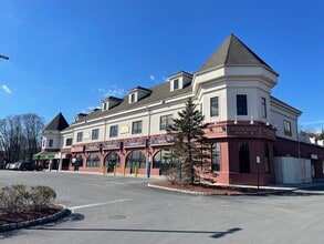 745 Route 17 M, Monroe, NY à louer Photo intérieure– Image 1 sur 12