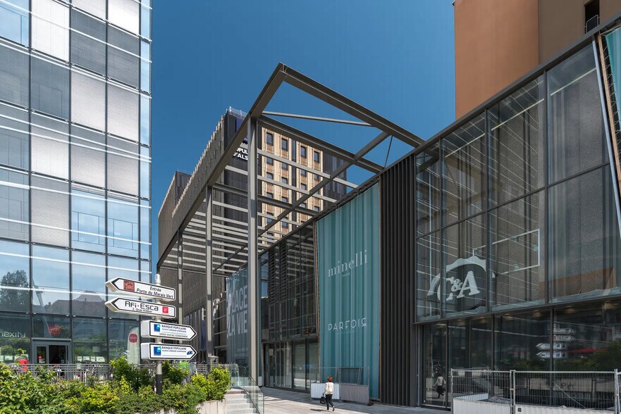 40 Rue Du Louvre, Paris à louer - Photo de l’immeuble – Image 2 sur 10