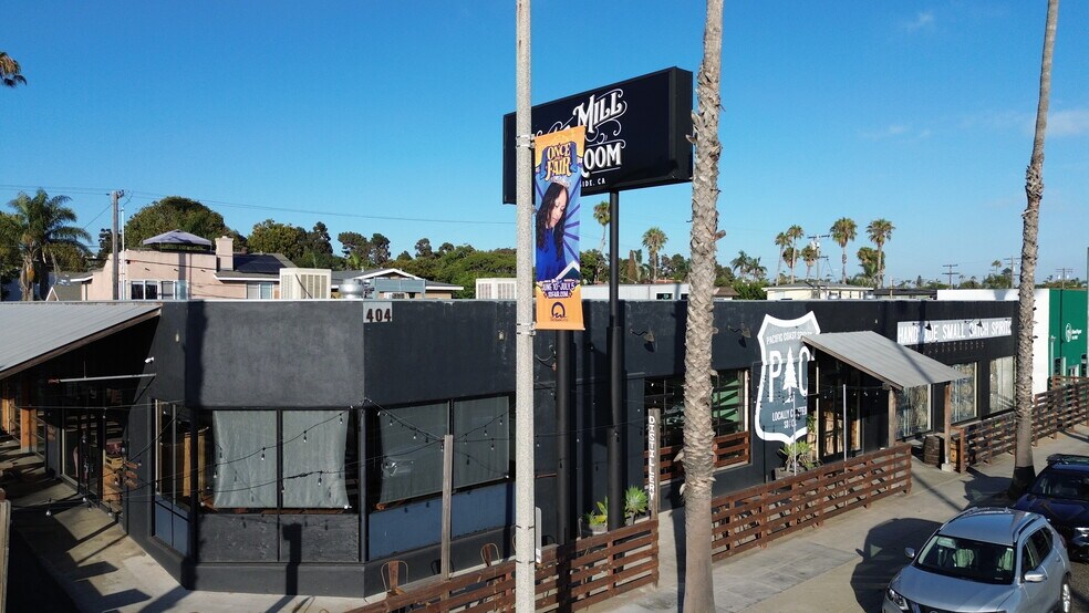404 S Coast Hwy, Oceanside, CA à louer - Photo de l’immeuble – Image 2 sur 6