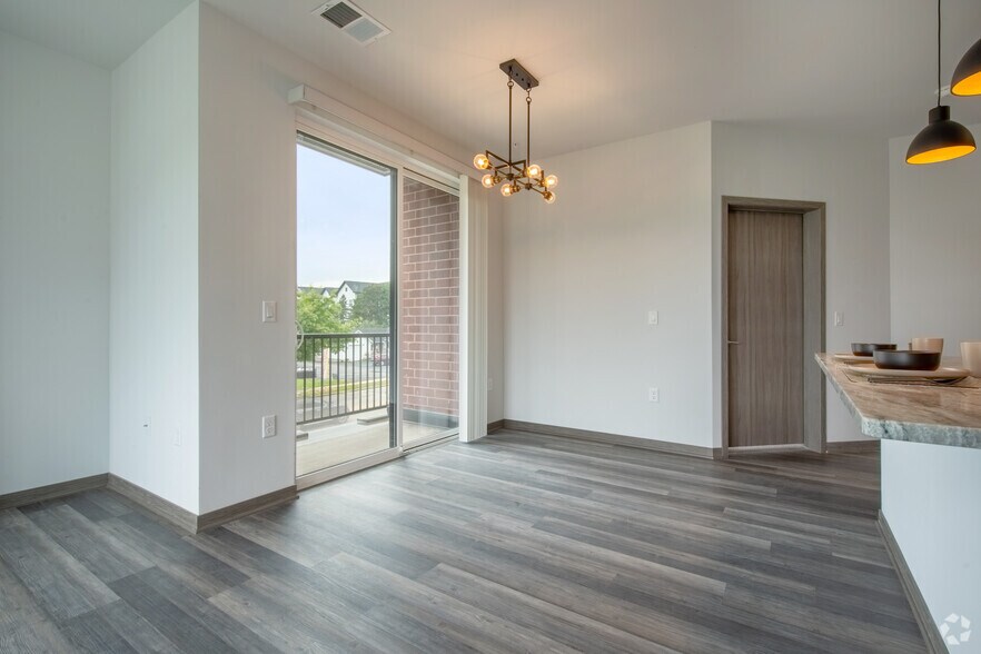 410 W Verona Ave, Verona, WI à louer - Photo intérieure – Image 3 sur 19
