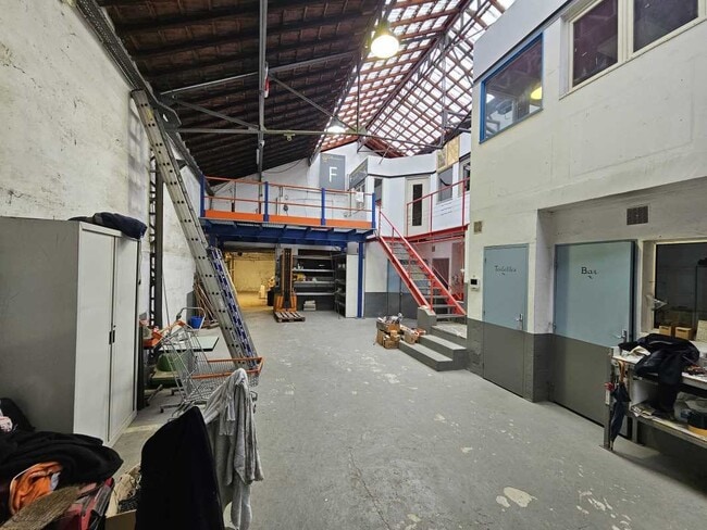 Plus de détails pour Rue Danton, Montreuil - Industriel/Logistique à vendre