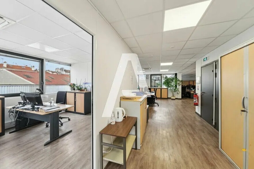 Local d’activités dans Ivry-sur-Seine à louer - Photo intérieure – Image 3 sur 6