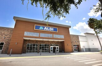 Plus de détails pour 5690 Bayshore Rd, North Fort Myers, FL - Local commercial à vendre